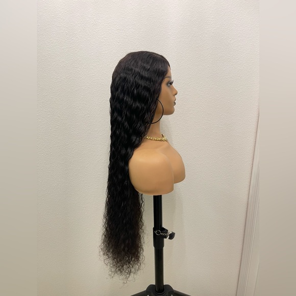 32” Top Quality 5x5 HD Lace, Raw Virgin Human Hair, 200% Density Wig, Size Small - Picture 3 of 14